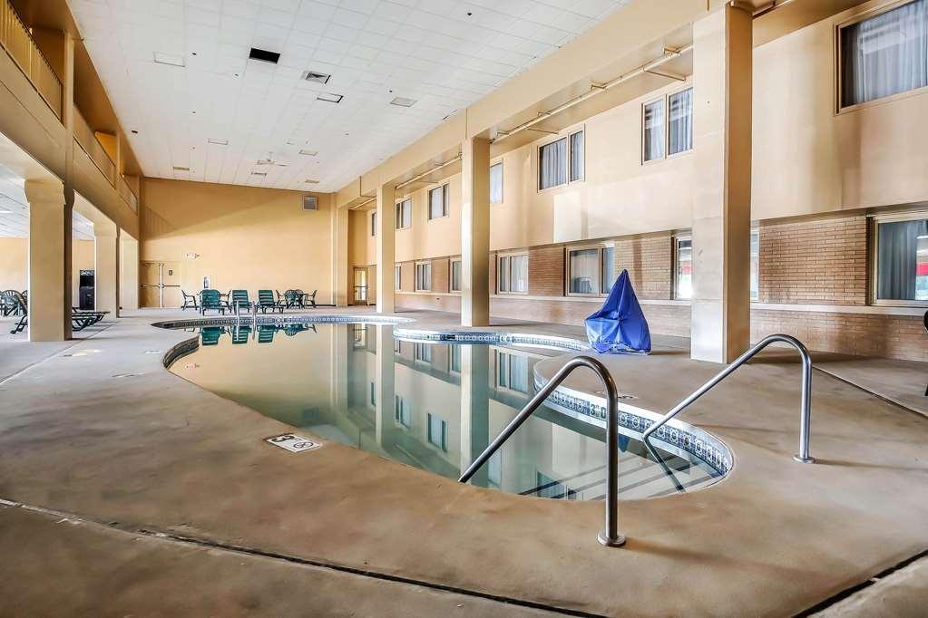 Comfort Inn & Suites Beaver Dam Facilities photo